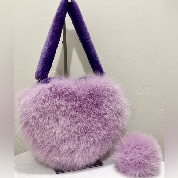 One of a kind! Premium Real Fox Fur Heart Shaped Bag & 2 Straps & Fur Ball Charm - Picture 1 of 17